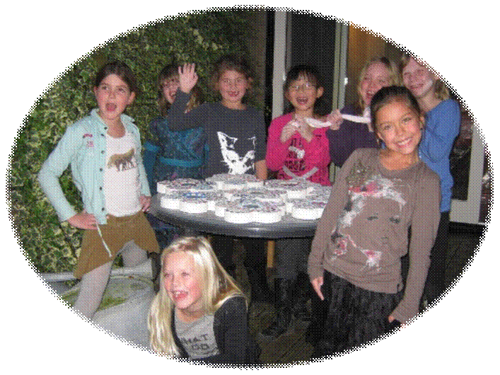 Mozaiek kinderfeestje in Haastrecht 5-11-2011 Isa 8 jaar.jpg